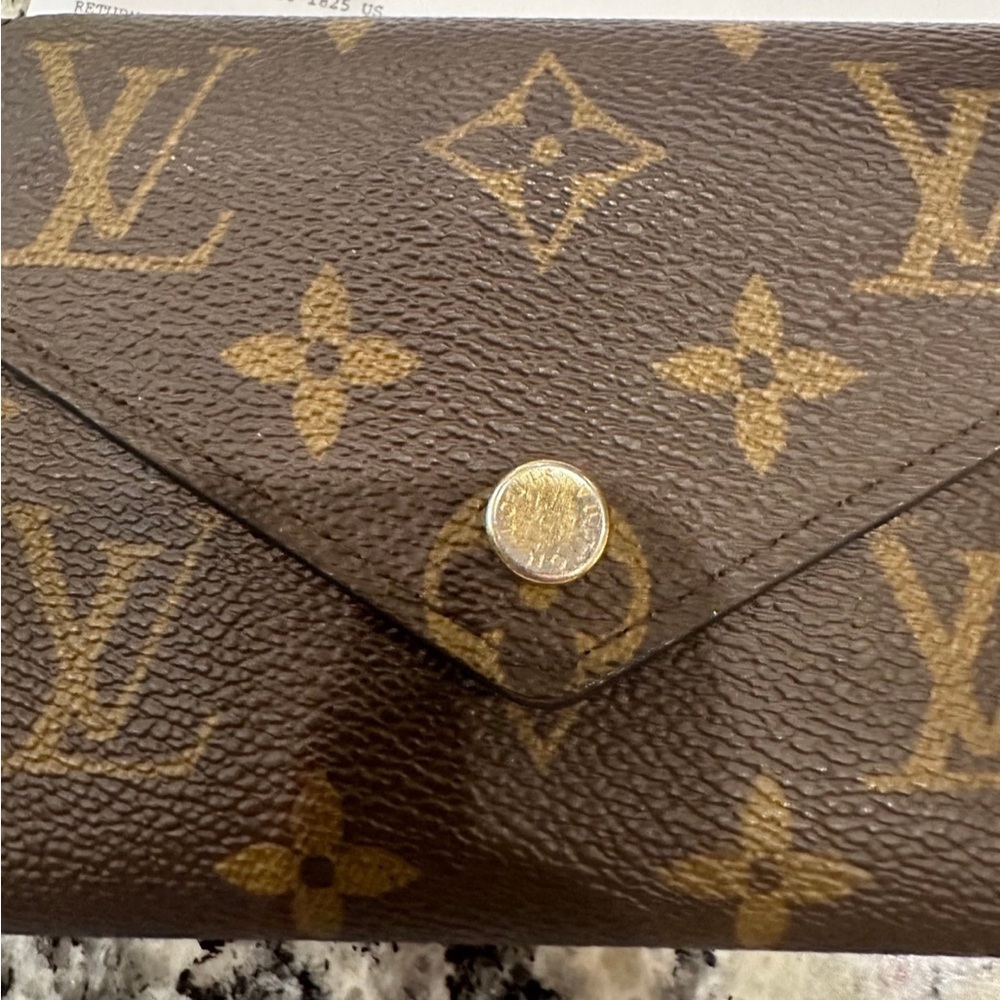 Authentic Louis Vuitton Victorine Wallet